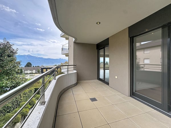 Appartement de 5.5 pièces avec vue sur le lac 7
