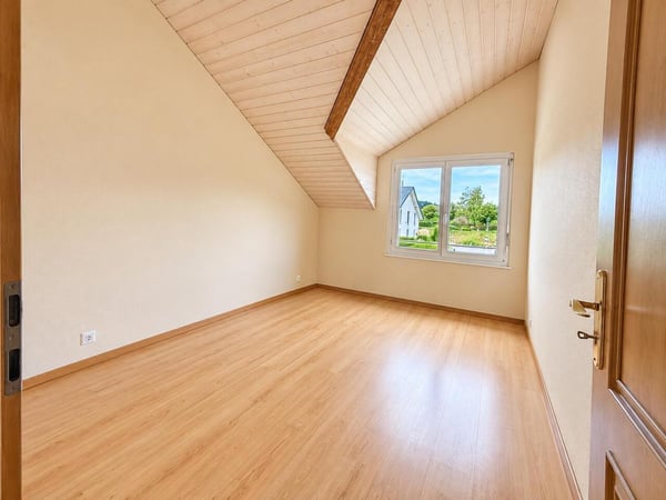 Spacieux appartement de 3,5 pièces Grand balcon-terrasse 10