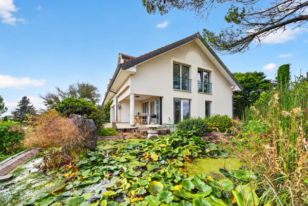 Maison jumelle au calme avec belle vue sur le lac 1