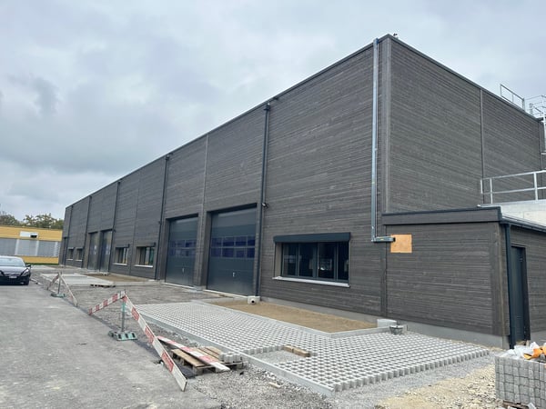 Moderne Gewerbehalle in Studen zu vermieten! 5