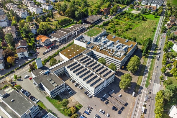 Beleuchtete Lagerfläche im Zentrum von Nidau zu vermieten! 5