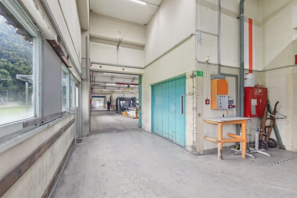 Industriehalle in Näfels zu vermieten 3