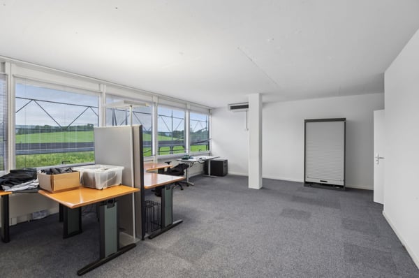 Moderne Bürofläche in frisch sanierter Liegenschaft zu vermieten! 9