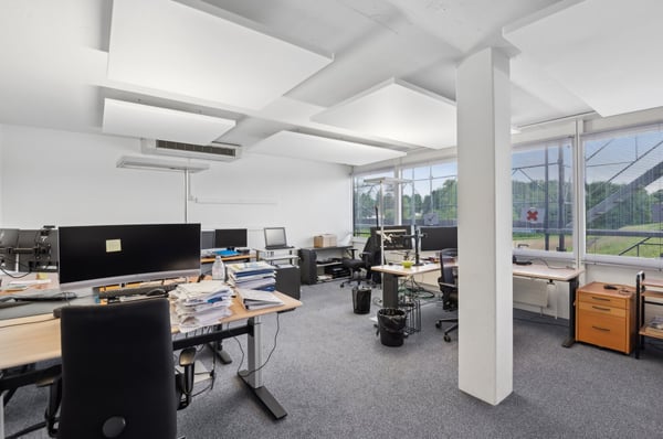 Moderne Bürofläche in frisch sanierter Liegenschaft zu vermieten! 10