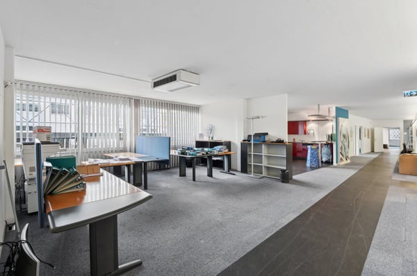 Moderne Bürofläche in frisch sanierter Liegenschaft zu vermieten! 16