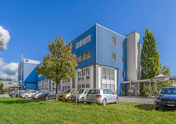 Ihr neuer Standort in Rüti ZH 1