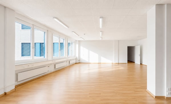 Praxis-, Büro- und Gewerbeflächen – alles unter einem Dach. Zu attraktiven Konditionen. 6