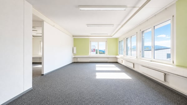 Ihr neuer Unternehmensstandort in einer vielseitigen Liegenschaft – zu attraktiven Mietkonditionen. 15