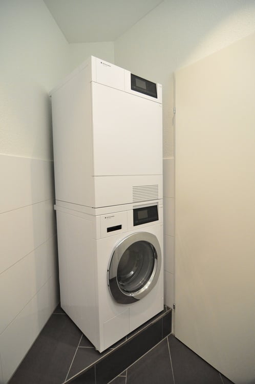 Einmalige Wohnung an sonniger, ruhiger Wohnlage im 1. Obergeschoss 11