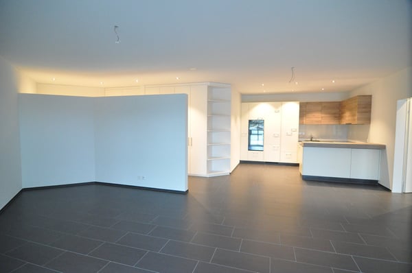 Einmalige Wohnung an sonniger, ruhiger Wohnlage im 1. Obergeschoss 3