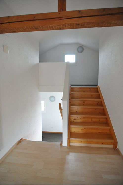 Charmante 2.5-Zimmer-Dachwohnung an der Flawilerstrasse in Oberuzwil 11