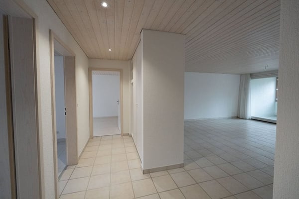 Zentrale 1.5-Zimmer-Wohnung mit Loggia 7