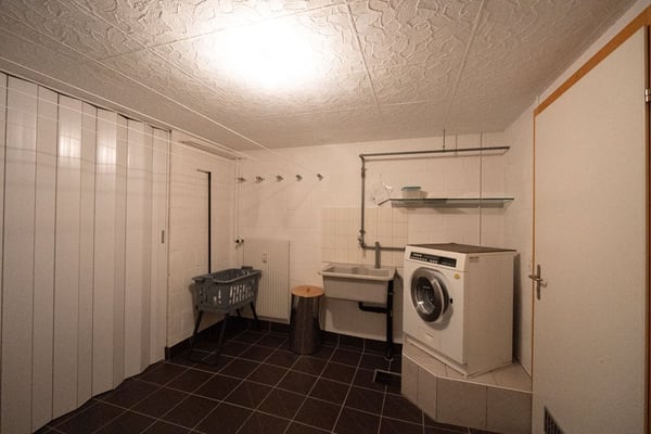 Zentrale 1.5-Zimmer-Wohnung mit Loggia 12