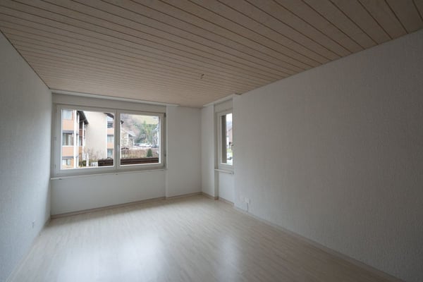 Zentrale 1.5-Zimmer-Wohnung mit Loggia 6