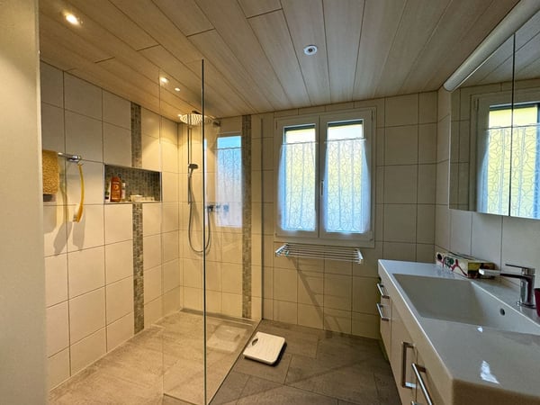 Viel Platz - vielfältige Möglichkeiten - 3 Familienhaus im Bärau 6