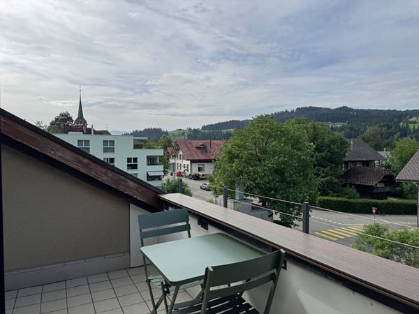 Ruhige Dachwohnung im Dorfkern mit schöner Aussicht 11