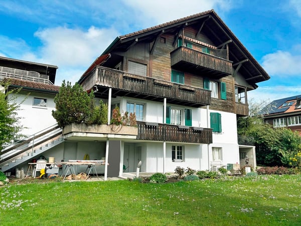 3-Familienhaus mit Garten