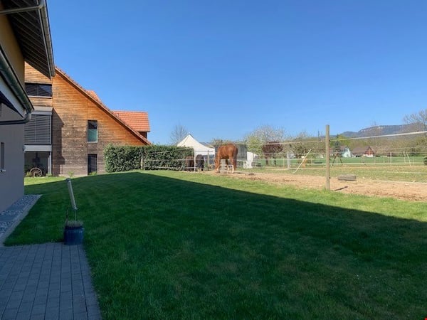 Grossräumige Maisonettewohnung an ruhiger Lage 9