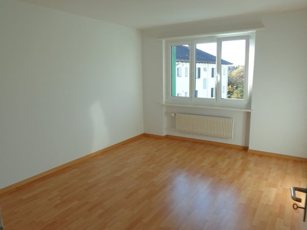 schöne 2.5-Zimmerwohnung an ruhiger Lage mit Balkon 6