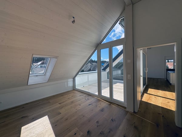 Grosse 5,5-Zimmer Maisonettewohnung - Letzte Wohnung! 9