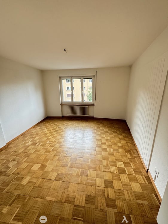Helle 4-Zimmer-Wohnung mit Balkon iim Stadtzentrum 5