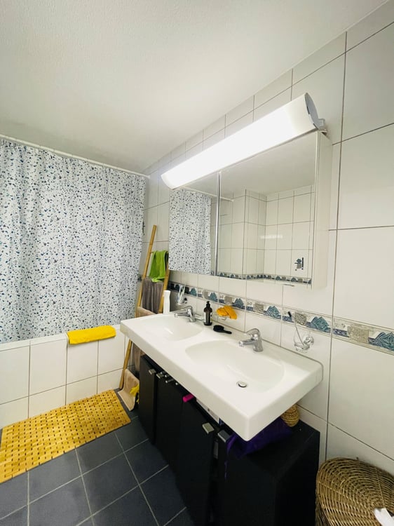 Grosszügige 1.5-Zimmerwohnung im 2. Obergeschoss – zentrale Lage und sonniger Balkon 8