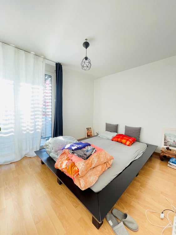 Grosszügige 1.5-Zimmerwohnung im 2. Obergeschoss – zentrale Lage und sonniger Balkon 11