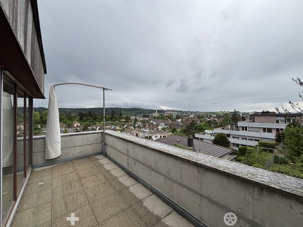 Charmante 4.5-Zimmer-Wohnung mit Balkon und schöner Aussicht in Biel 5