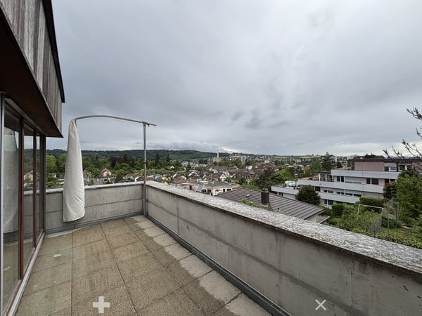Charmante 4.5-Zimmer-Wohnung mit Balkon und schöner Aussicht in Biel 5