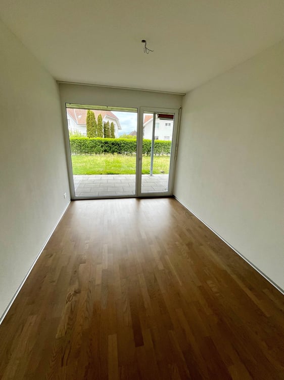 3.5-Zimmerwohnung im Erdgeschoss mit Gartensitzplatz 10