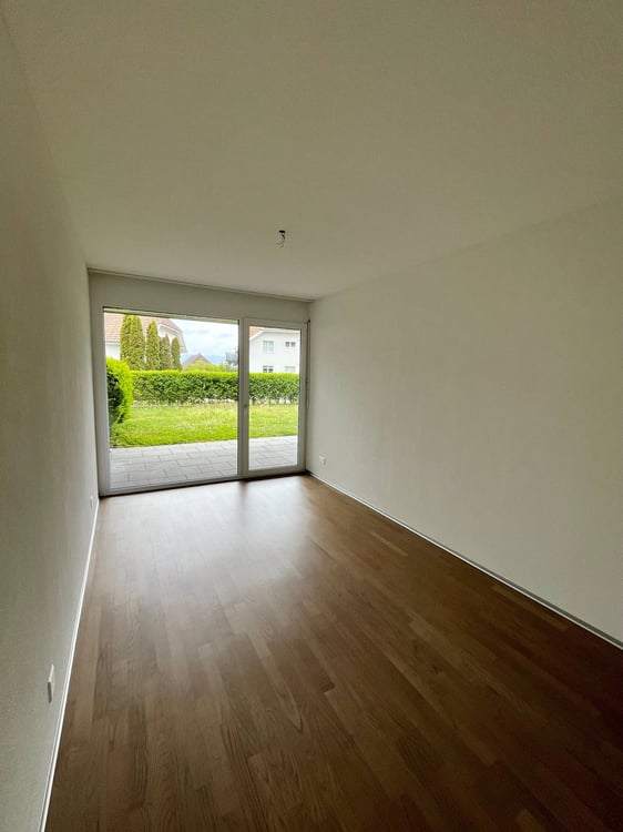 3.5-Zimmerwohnung im Erdgeschoss mit Gartensitzplatz 9