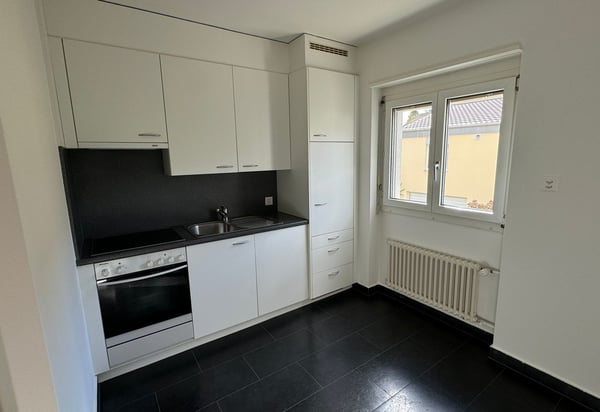 Renovierte 3.5-Zimmerwohnung an ruhiger Lage in Grenchen 1