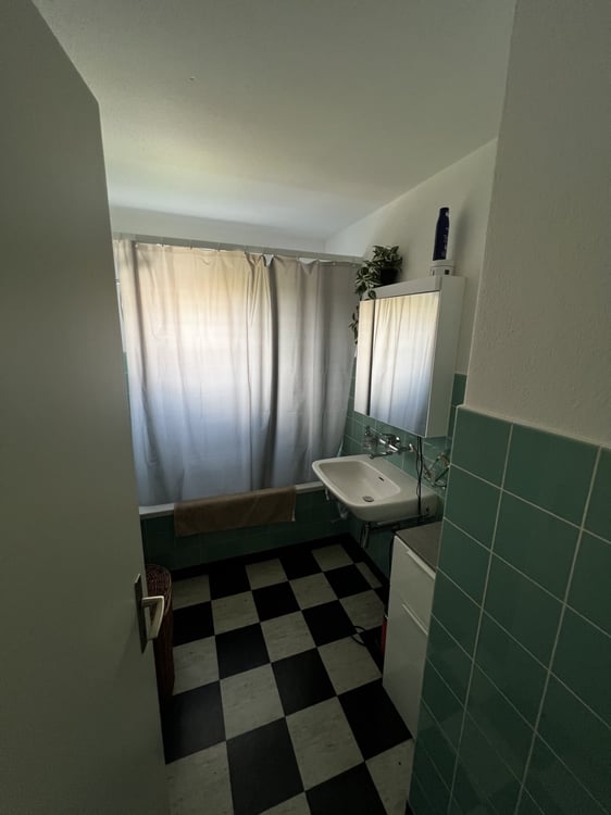 3.5-Zimmer-Wohnung in Sutz-Lattrigen mit direktem Gartensitzplatz 4