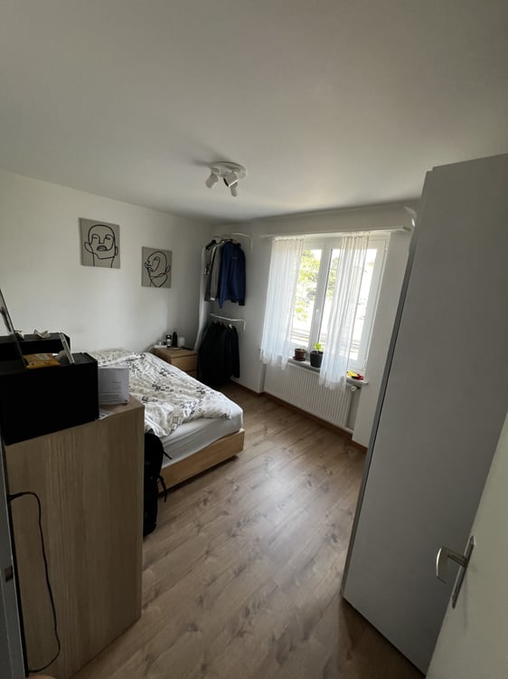3.5-Zimmer-Wohnung in Sutz-Lattrigen mit direktem Gartensitzplatz 2