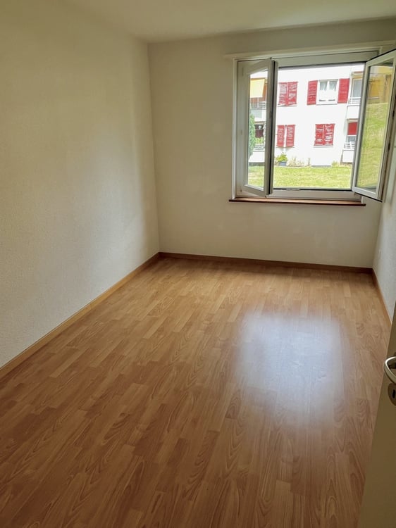 3.5-Zimmer-Wohnung mit Balkon im HP in Grenchen 6