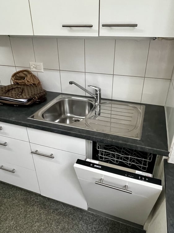 3.5-Zimmer-Wohnung mit Balkon im HP in Grenchen 3