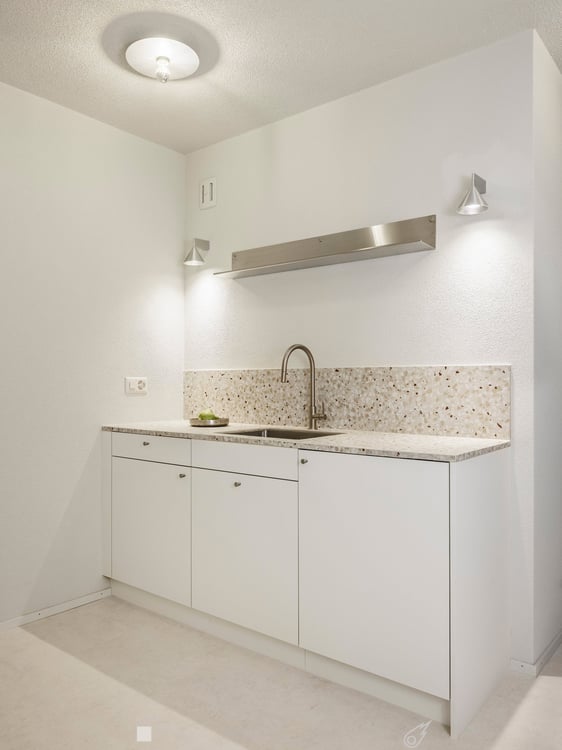 WG-Wohnung/Zimmer zu vermieten - komplett sanierte und möblierte Wohnung 4