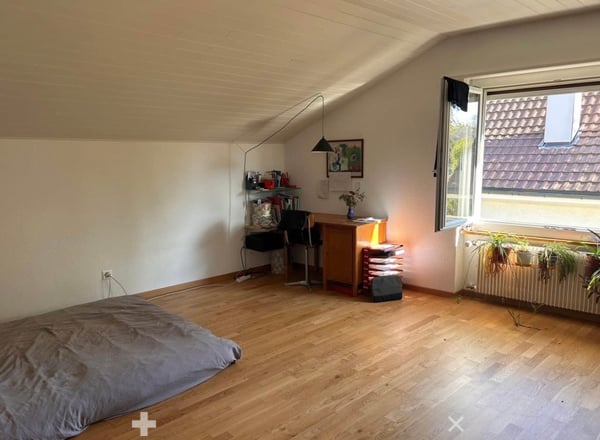 Helle 1.5-Zimmer-Dachwohnung im beliebten und ruhigen Lindequartier 6