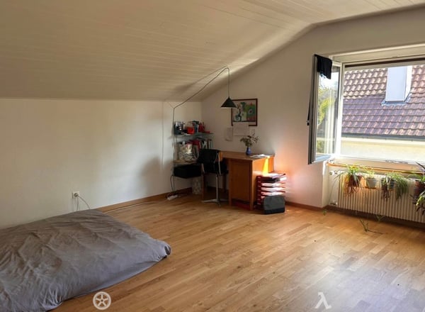 Helle 1.5-Zimmer-Dachwohnung im beliebten und ruhigen Lindequartier 6