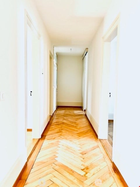 Charmante 3.5-Zimmer-Altbauwohnung an zentraler Lage 6