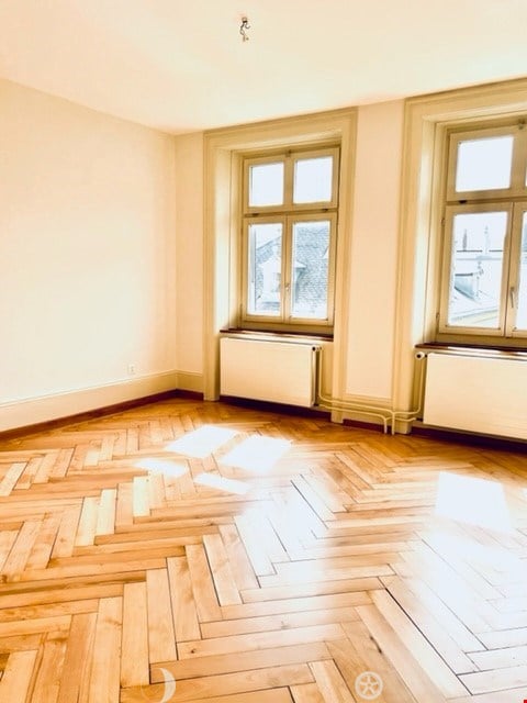 Charmante 3.5-Zimmer-Altbauwohnung an zentraler Lage 4