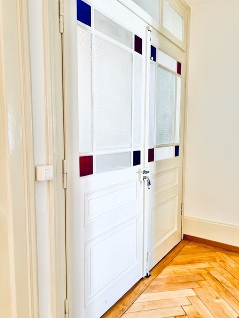 Charmante 3.5-Zimmer-Altbauwohnung an zentraler Lage 9