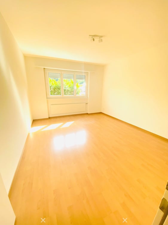 Attraktive 4½-Zimmerwohnung mit Balkon an ruhiger Lage 4