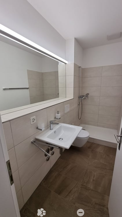 Modernes 1.5-Zimmer-Loft im 7. Stock mit Panoramablick in Biel/Bienne 4