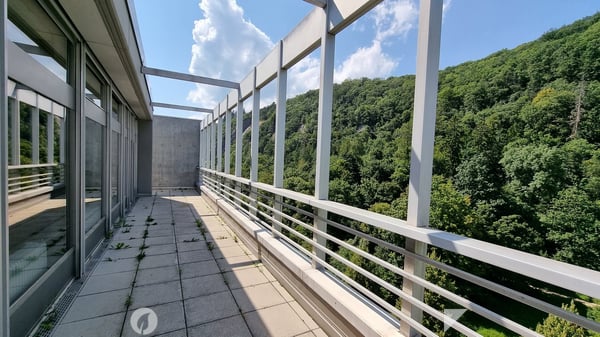 Modernes 1.5-Zimmer-Loft im 7. Stock mit Panoramablick in Biel/Bienne 6