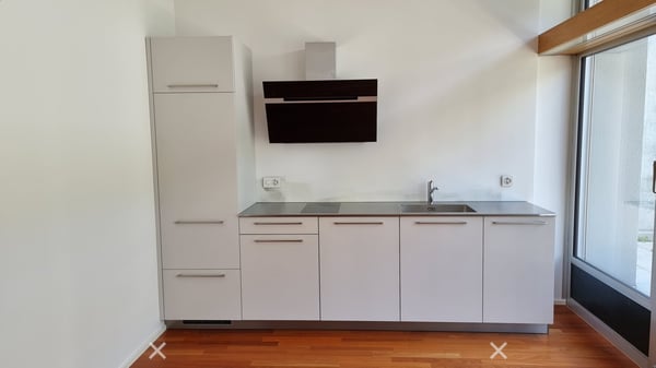 Modernes 1.5-Zimmer-Loft im 7. Stock mit Panoramablick in Biel/Bienne 2
