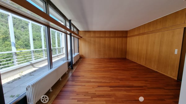 Modernes 1.5-Zimmer-Loft im 7. Stock mit Panoramablick in Biel/Bienne 3