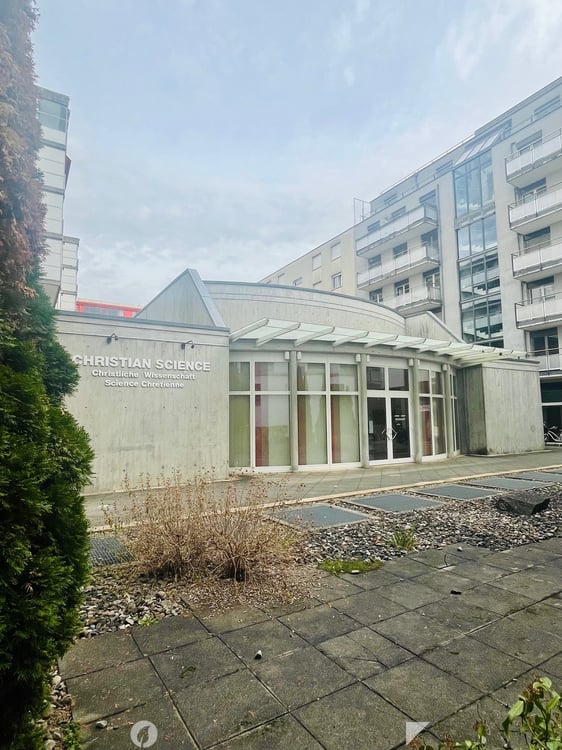 Versammlung- oder Hörsaal / Schulungs- oder Büroräumlichkeit an zentraler, ruhiger Lage in Biel 2