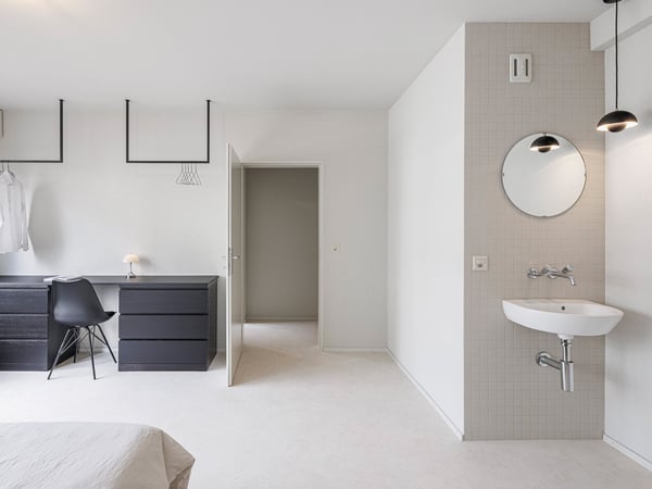 WG-Wohnung/Zimmer zu vermieten - komplett sanierte und möblierte Wohnung 9