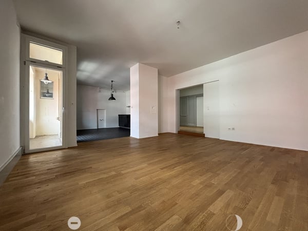 Grosszügige Loft mit separatem Schlafzimmer 4